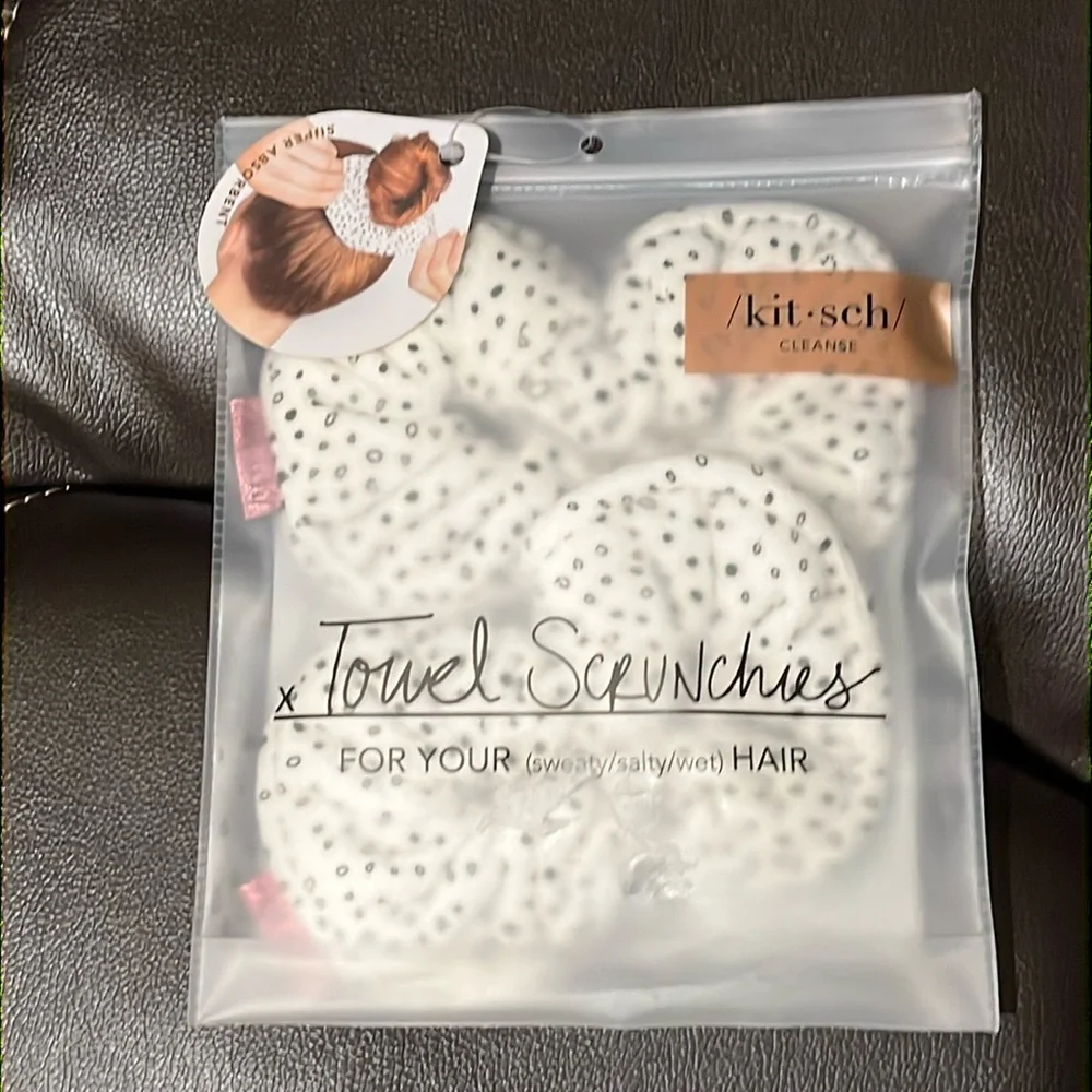NEW KITSCH Micro Dot Microfiber Quick-Dry Towel Scrunchies 2pc Set